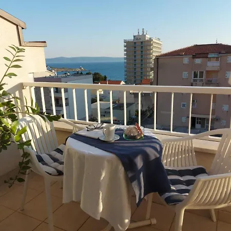 Apartments Ema Near Beach Makarska Exterior foto