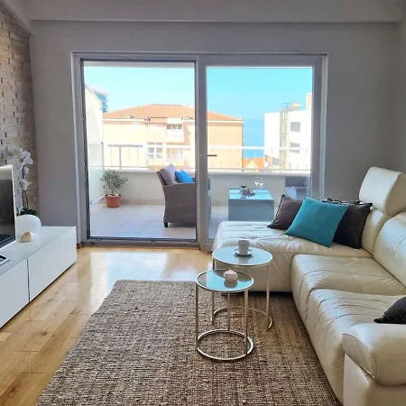 Apartments Ema Near Beach Makarska Exterior foto