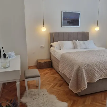Apartments Ema Near Beach Makarska Zimmer foto