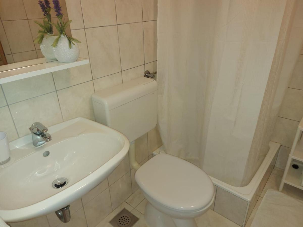 Apartman Ema Near *